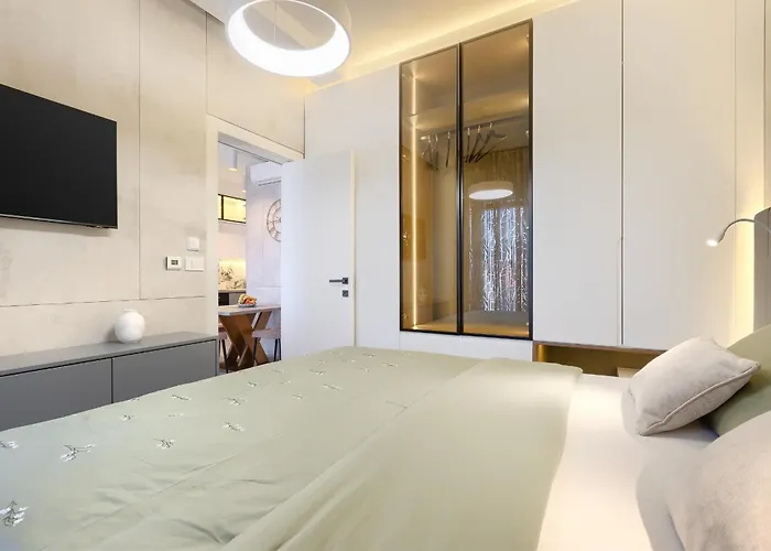 Διαμέρισμα Posh - Luxury